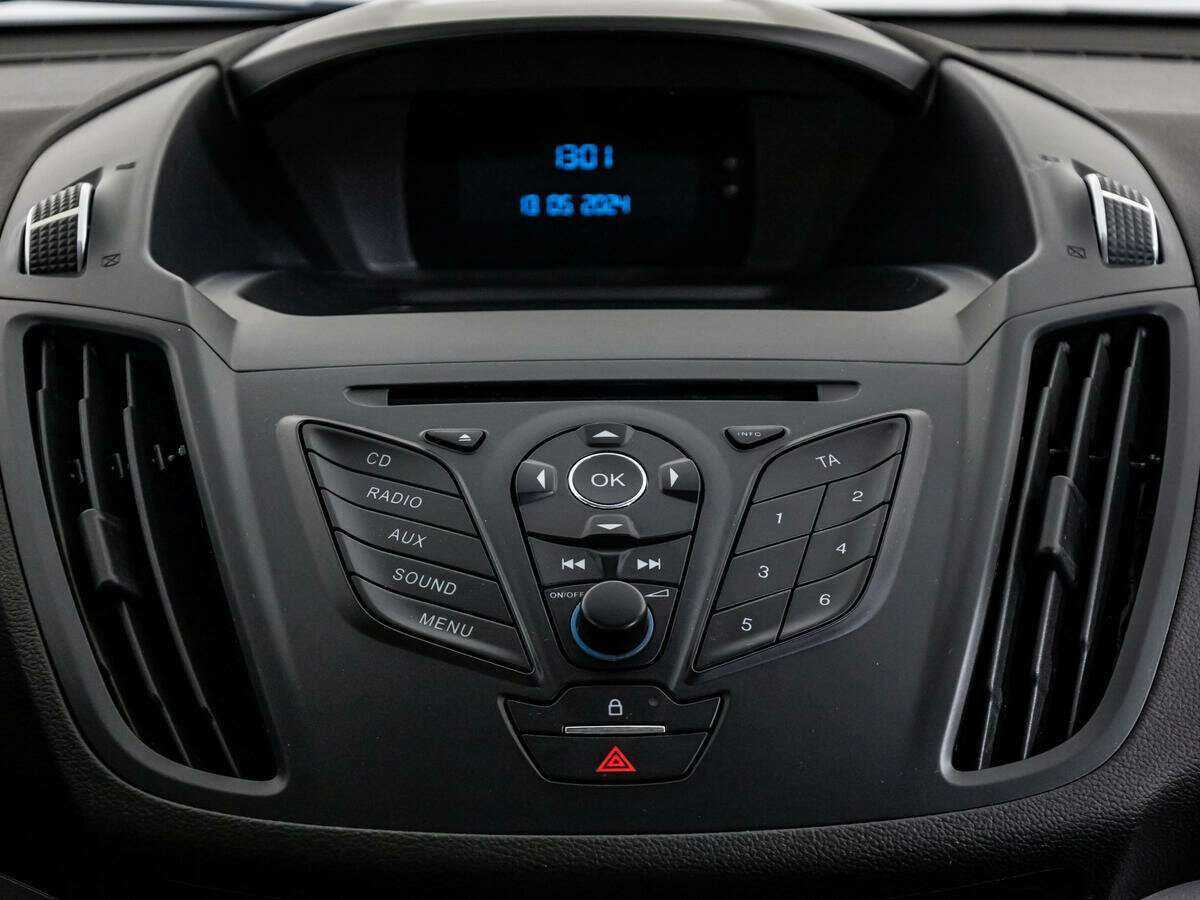 Ford Kuga, 2016 Фото №11