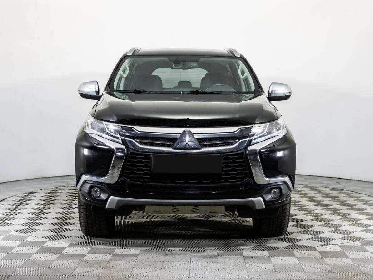 Mitsubishi Pajero Sport, 2017 - 100 868 км. | Фото №2