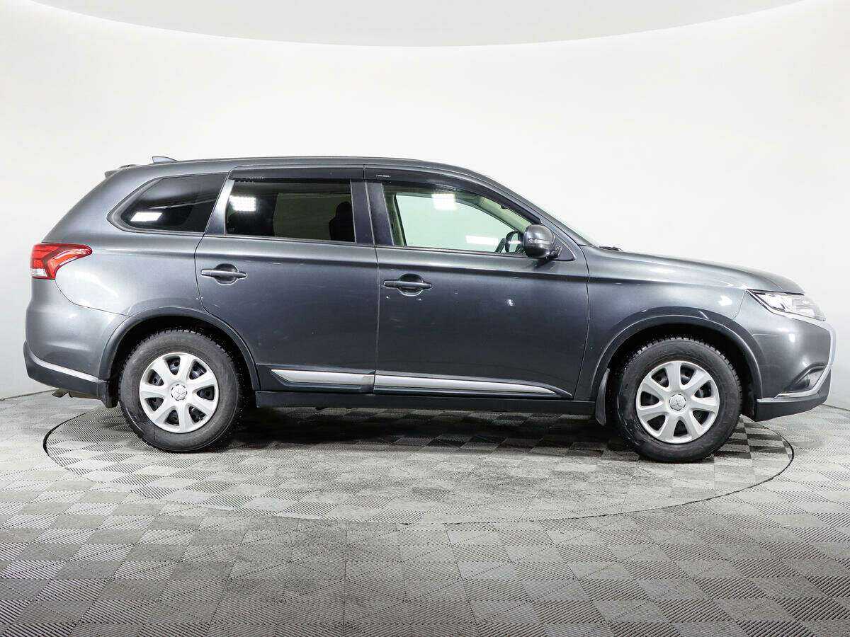 Mitsubishi Outlander, 2019 - 120 000 км. | Фото №4
