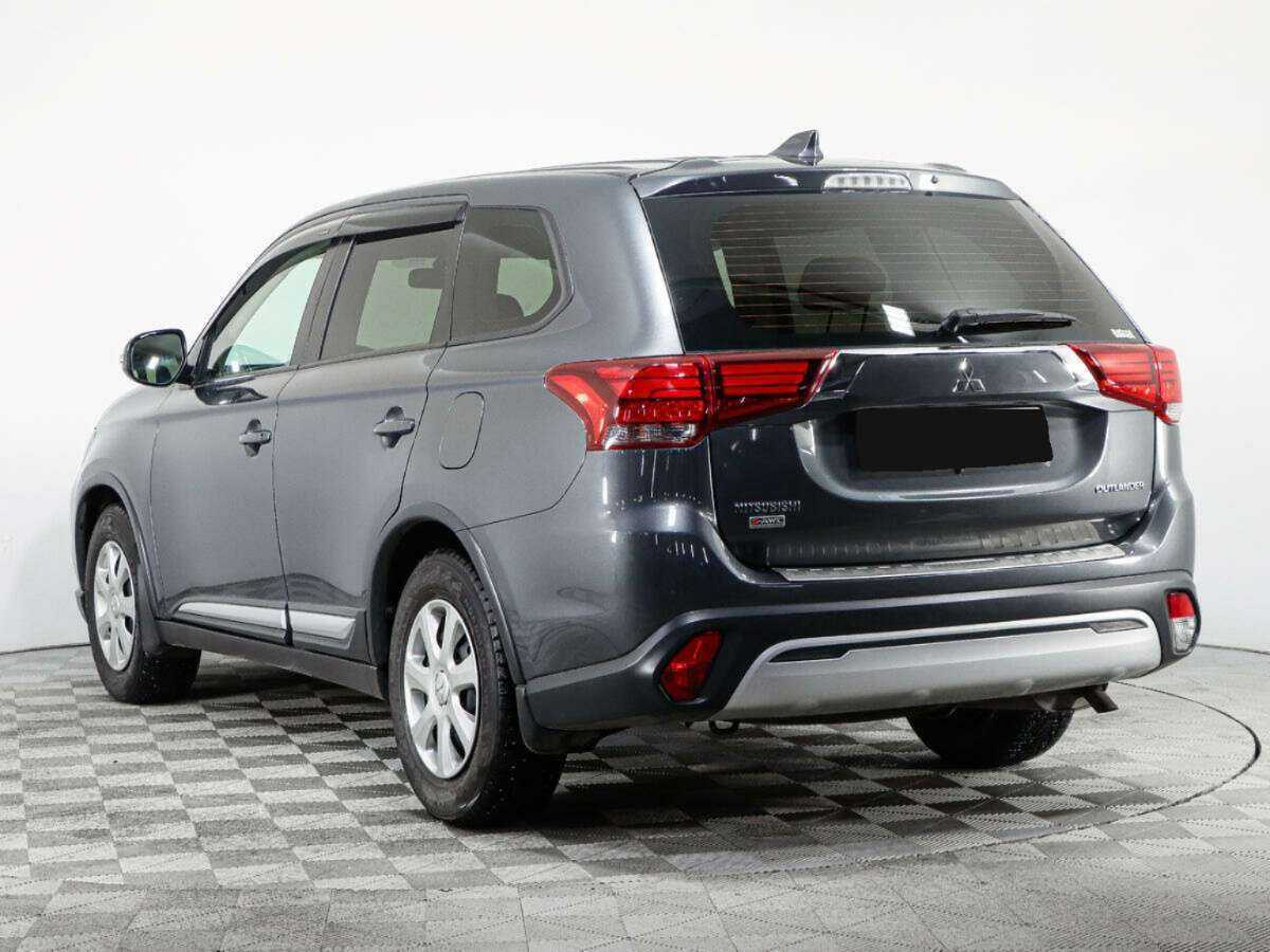 Mitsubishi Outlander, 2019 - 120 000 км. | Фото №7