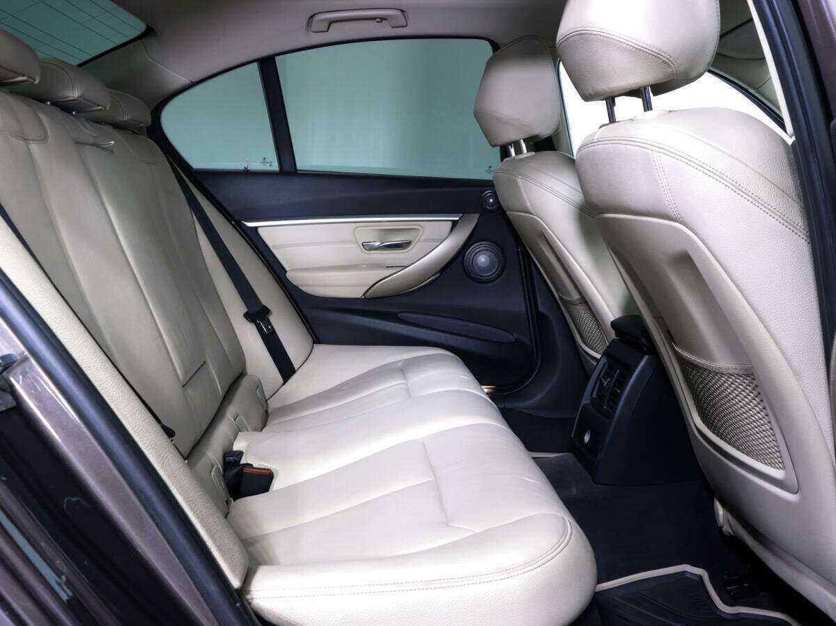 BMW 3 серии 328i, 2012 Фото №18