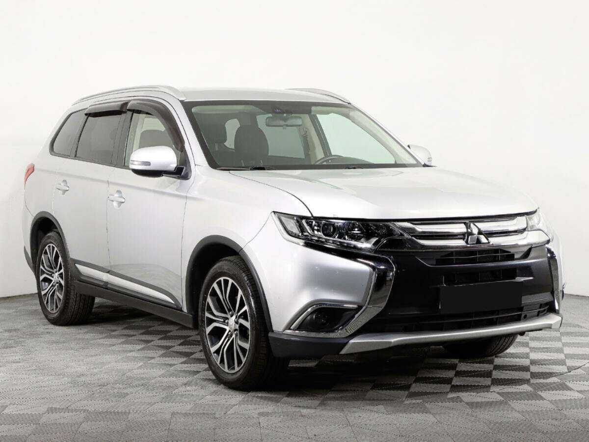 Mitsubishi Outlander, 2018 - 133 095 км. | Фото №3