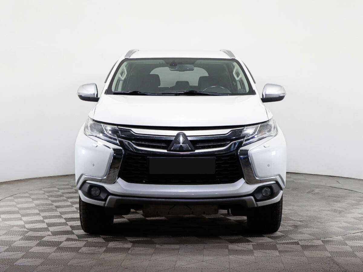 Mitsubishi Pajero Sport, 2019 - 119 000 км. | Фото №2