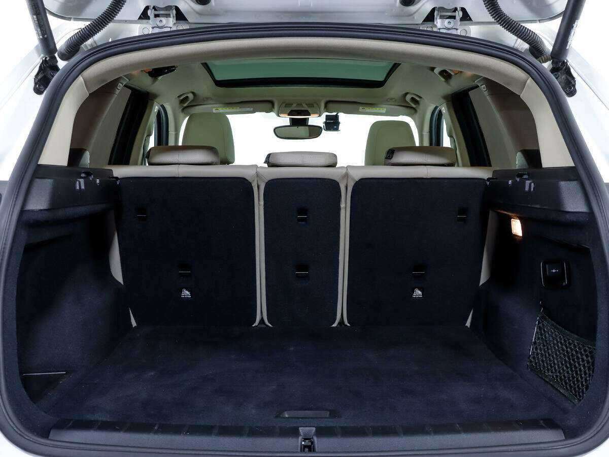 BMW X1 18d xDrive, 2019 Фото №19