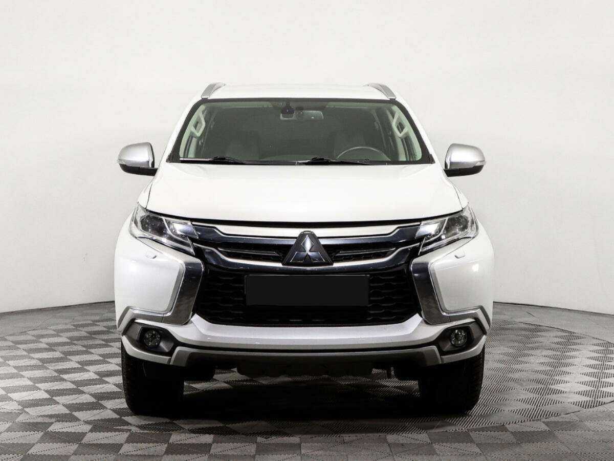Mitsubishi Pajero Sport, 2018 - 103 890 км. | Фото №2