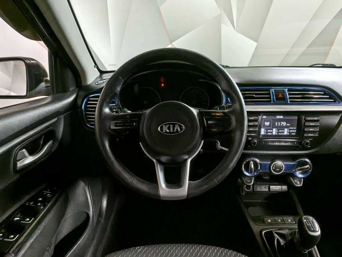 Kia Rio, 2017 Фото №15