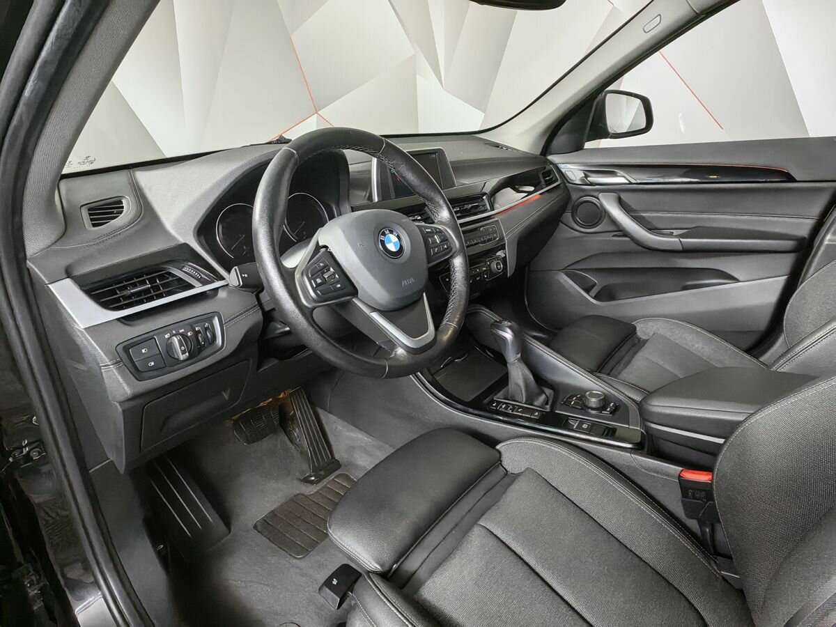 BMW X1 18d xDrive, 2020 Фото №13