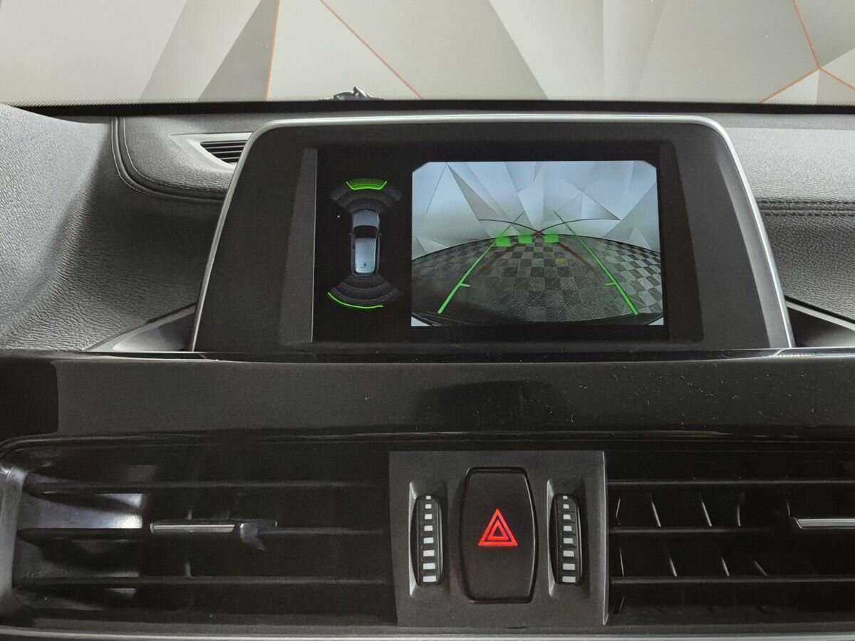 BMW X1 18d xDrive, 2020 Фото №15