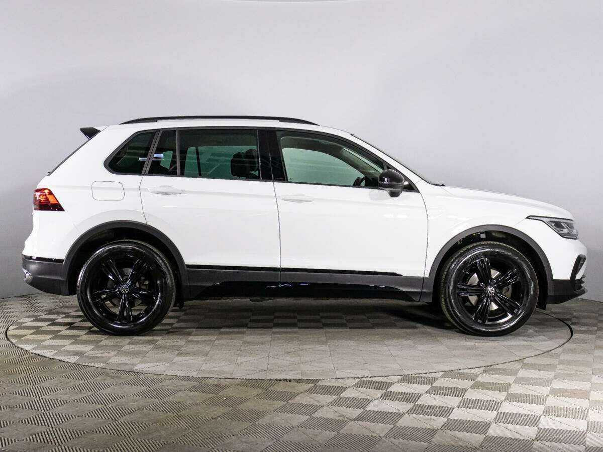 Volkswagen Tiguan, 2022 - 31 100 км. | Фото №4