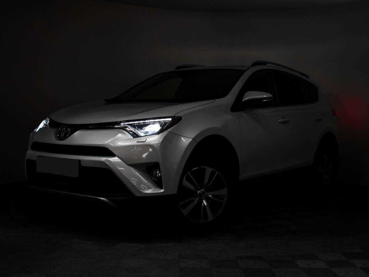 Toyota RAV4, 2018 - 54 526 км. | Фото №2