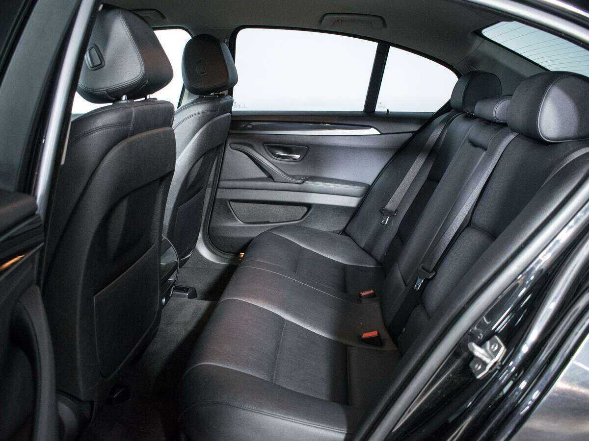 BMW 5 серии 520i, 2014 Фото №10