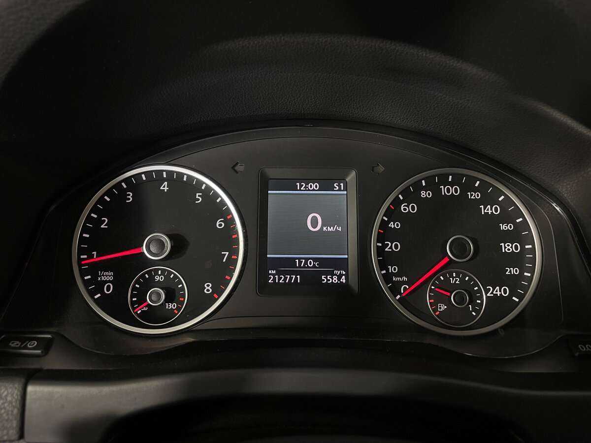 Volkswagen Tiguan, 2013 Фото №13