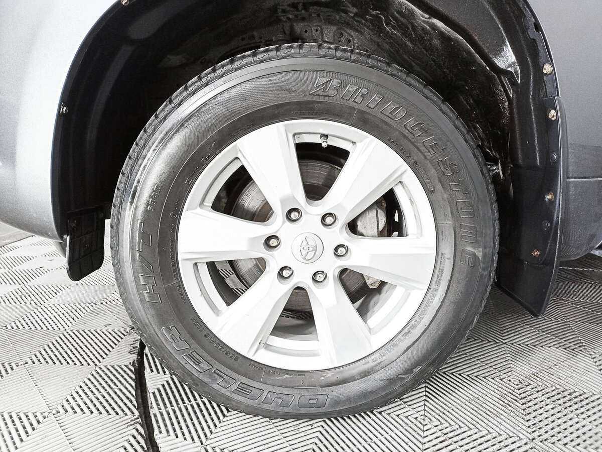 Toyota Land Cruiser Prado, 2012 Фото №13