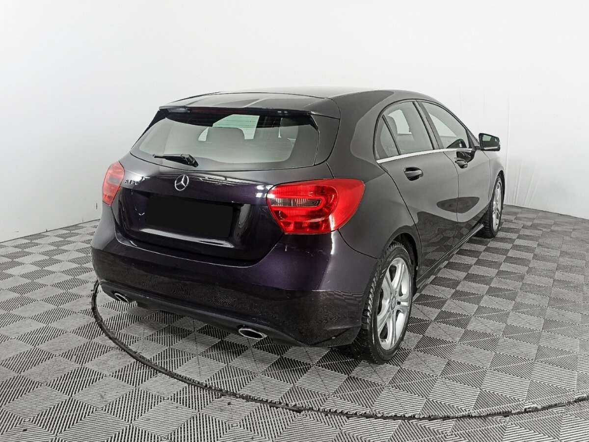 Mercedes-Benz A-Класс 180, 2014 - 130 384 км. | Фото №4