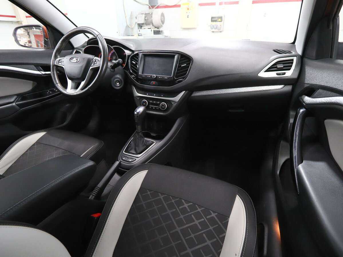 Lada (ВАЗ) Vesta SW, 2021 Фото №9