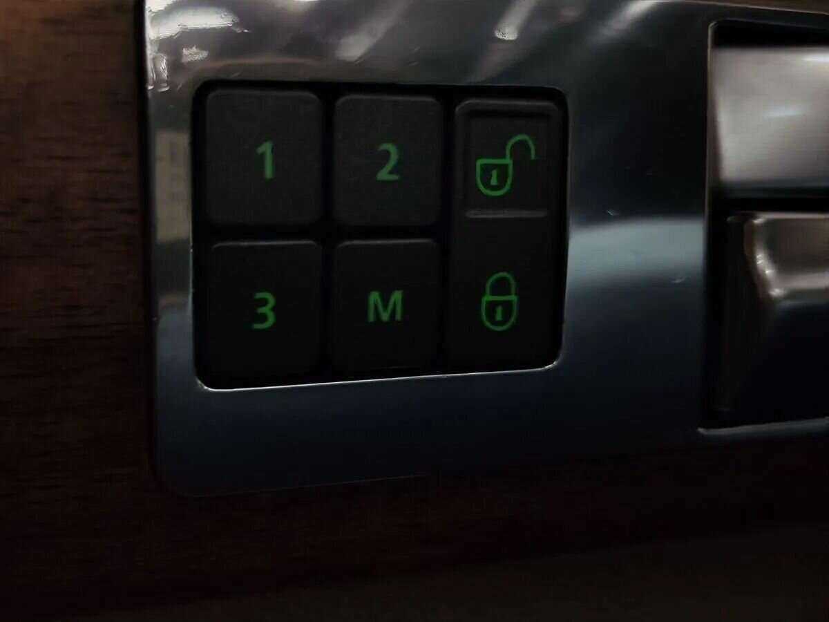 Land Rover Discovery, 2014 Фото №19