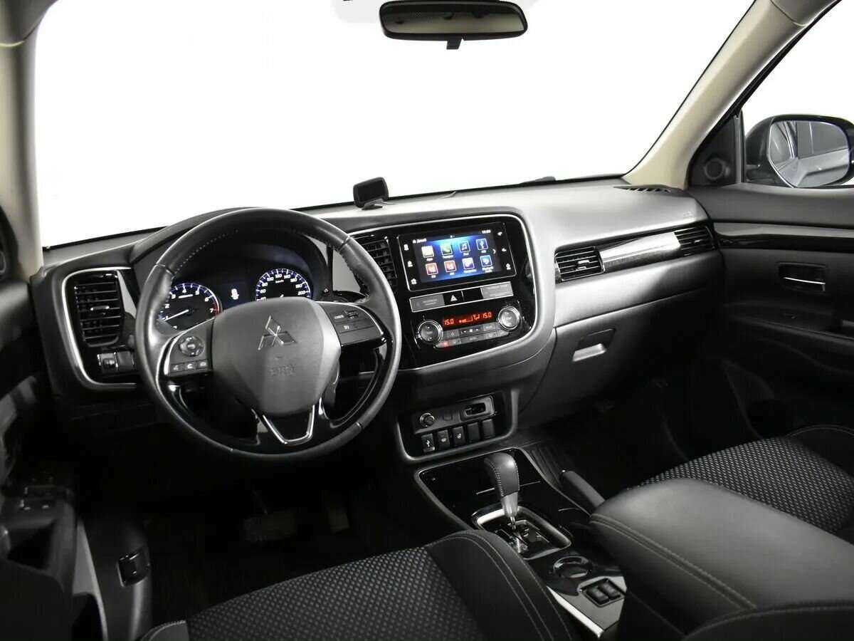 Mitsubishi Outlander, 2019 - 108 264 км. | Фото №7