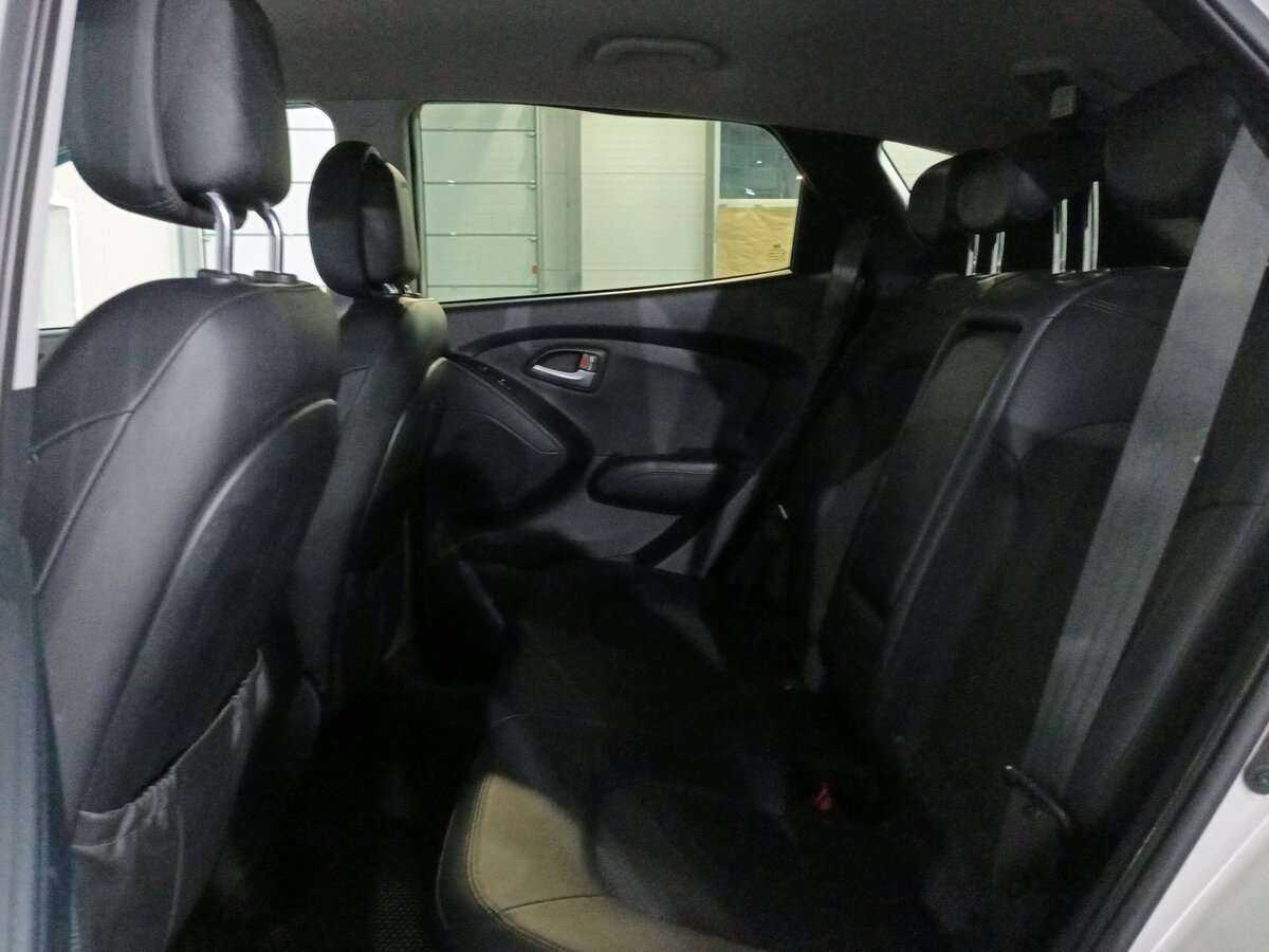 Hyundai ix35, 2012 Фото №10
