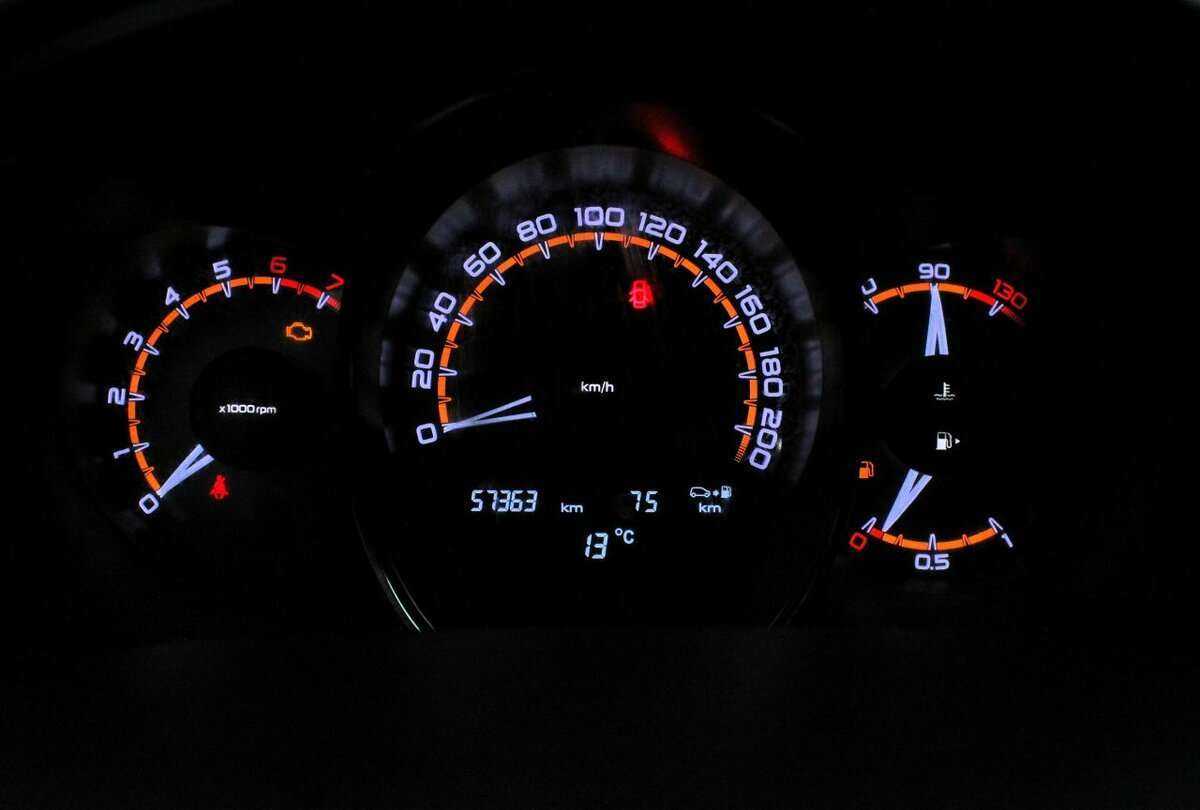 Lada (ВАЗ) Vesta SW, 2020 Фото №7