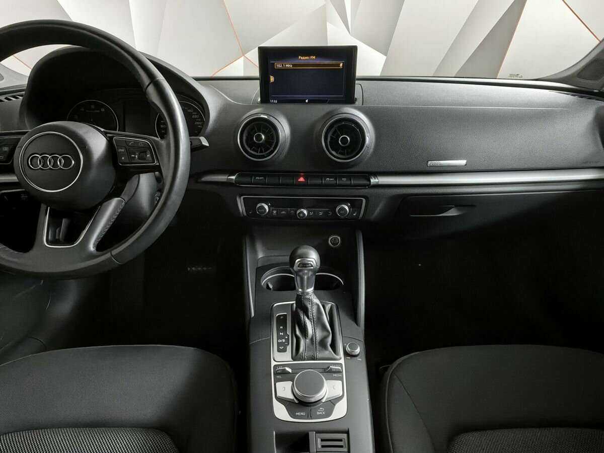 Audi A3, 2019 Фото №11