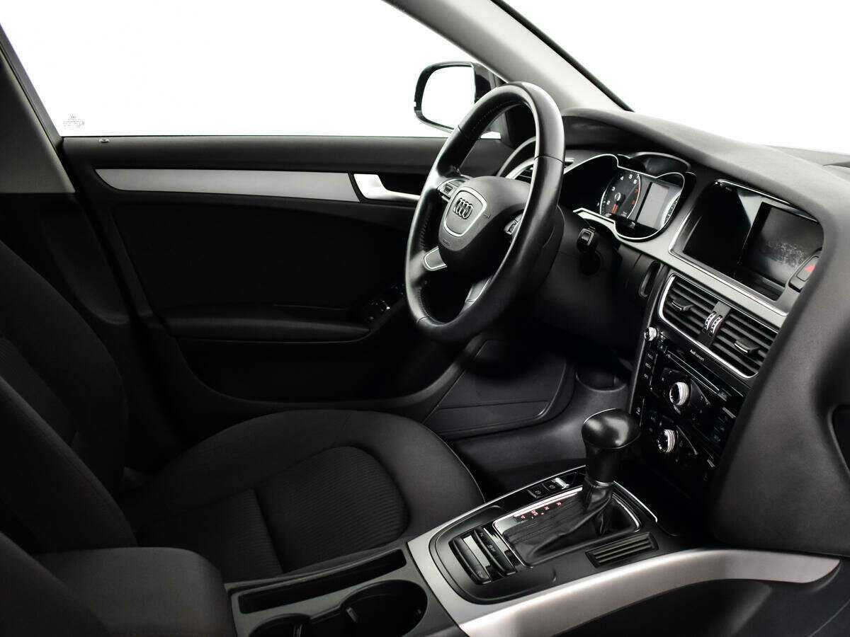 Audi A4, 2013 Фото №9