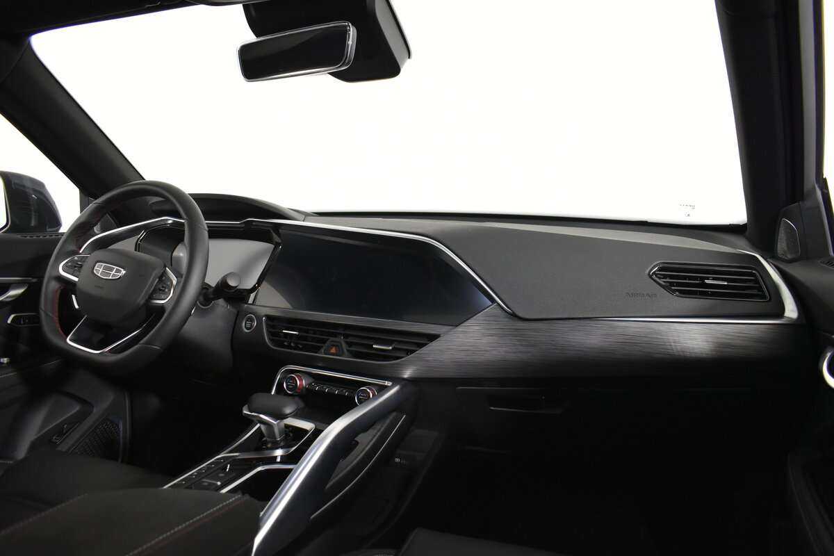 Geely Tugella, 2022 Фото №11