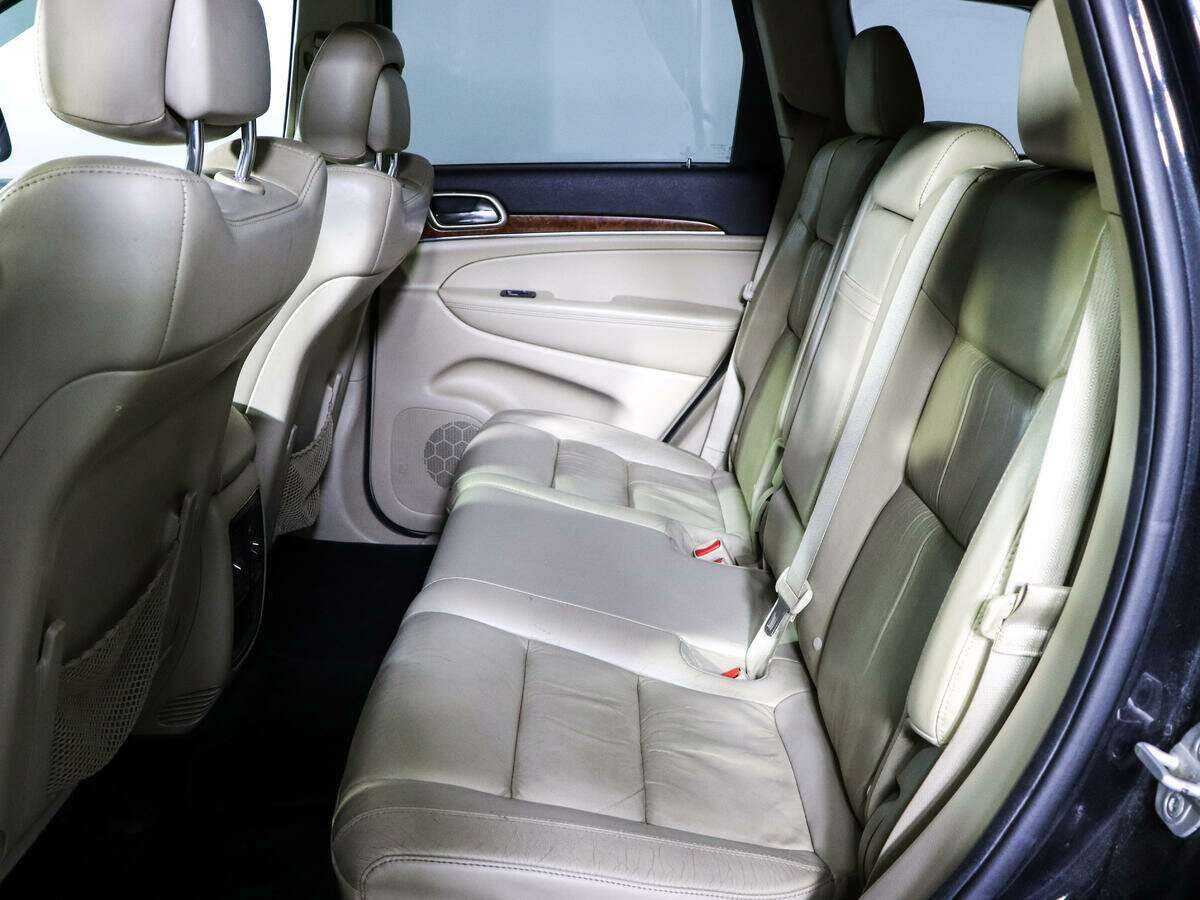 Jeep Grand Cherokee, 2012 - 248 569 км. | Фото №8