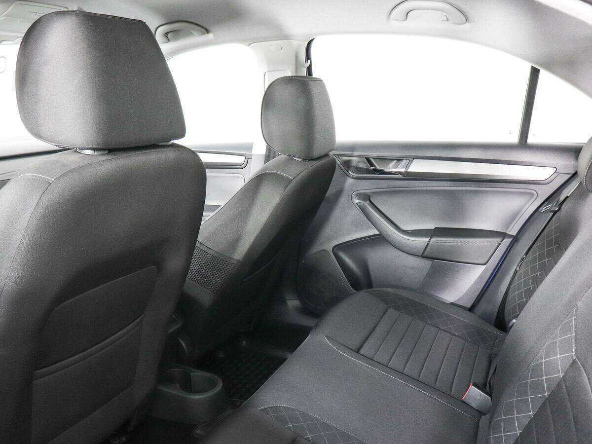 Skoda Rapid, 2018 Фото №12