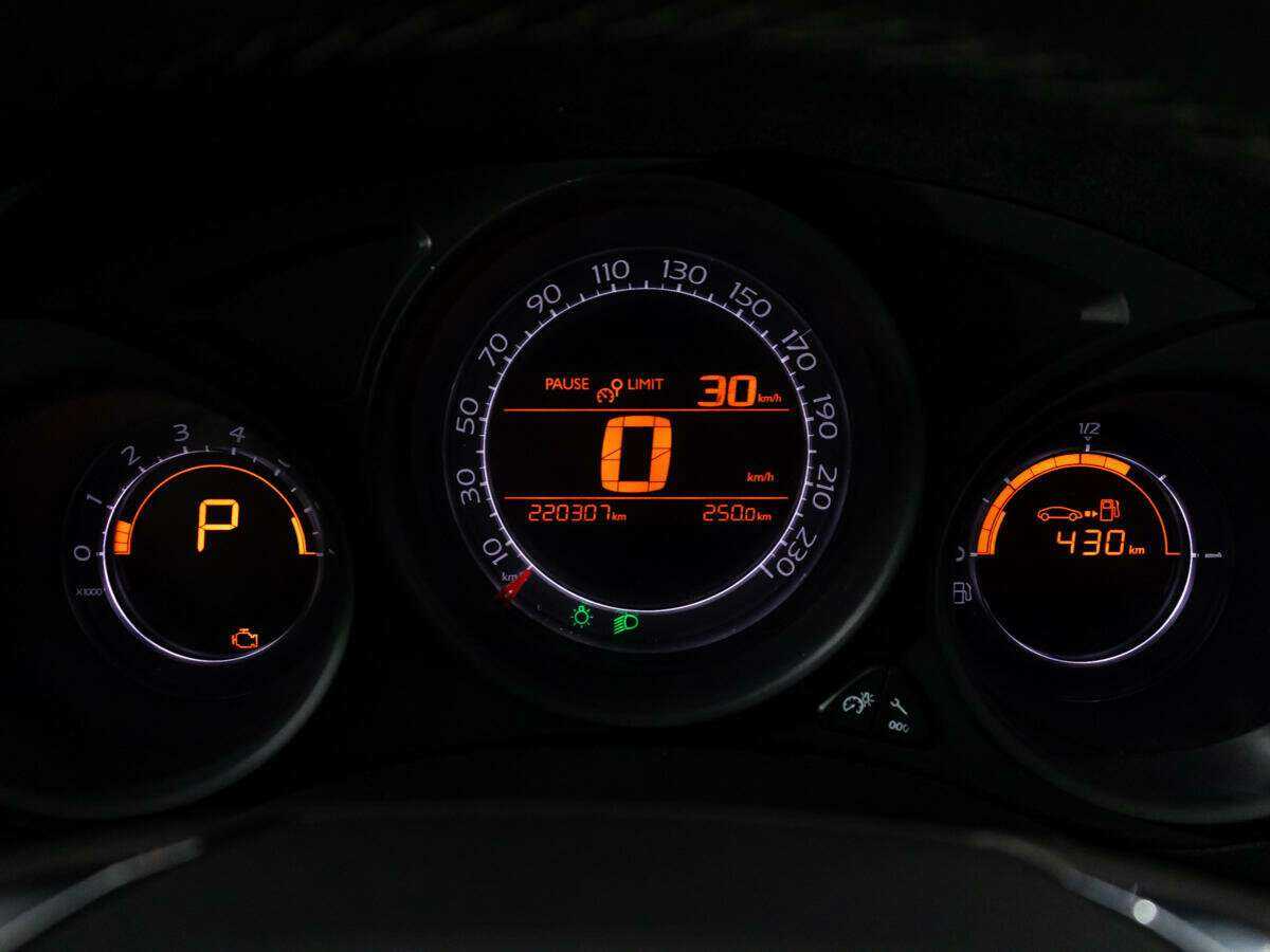 Citroen C4, 2014 Фото №12