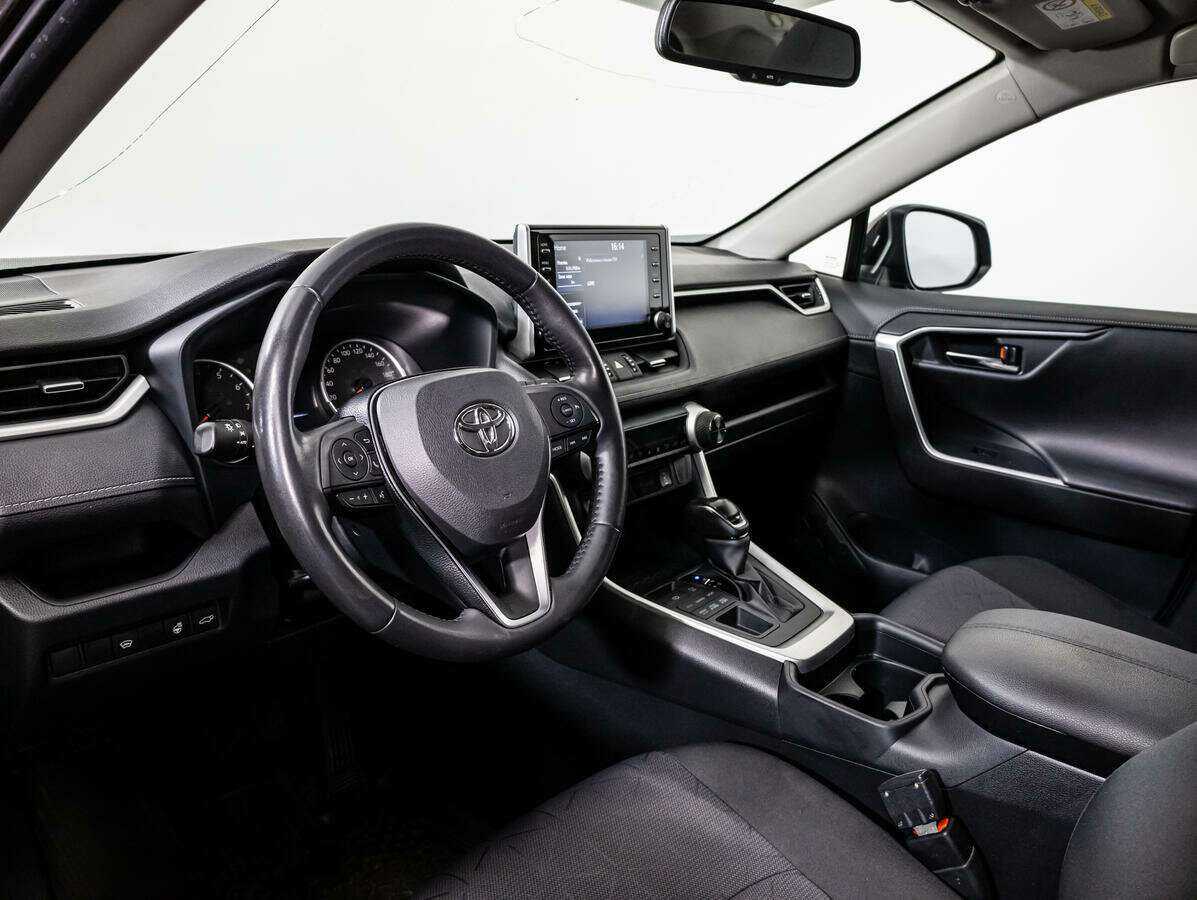 Toyota RAV4, 2021 - 96 678 км. | Фото №8