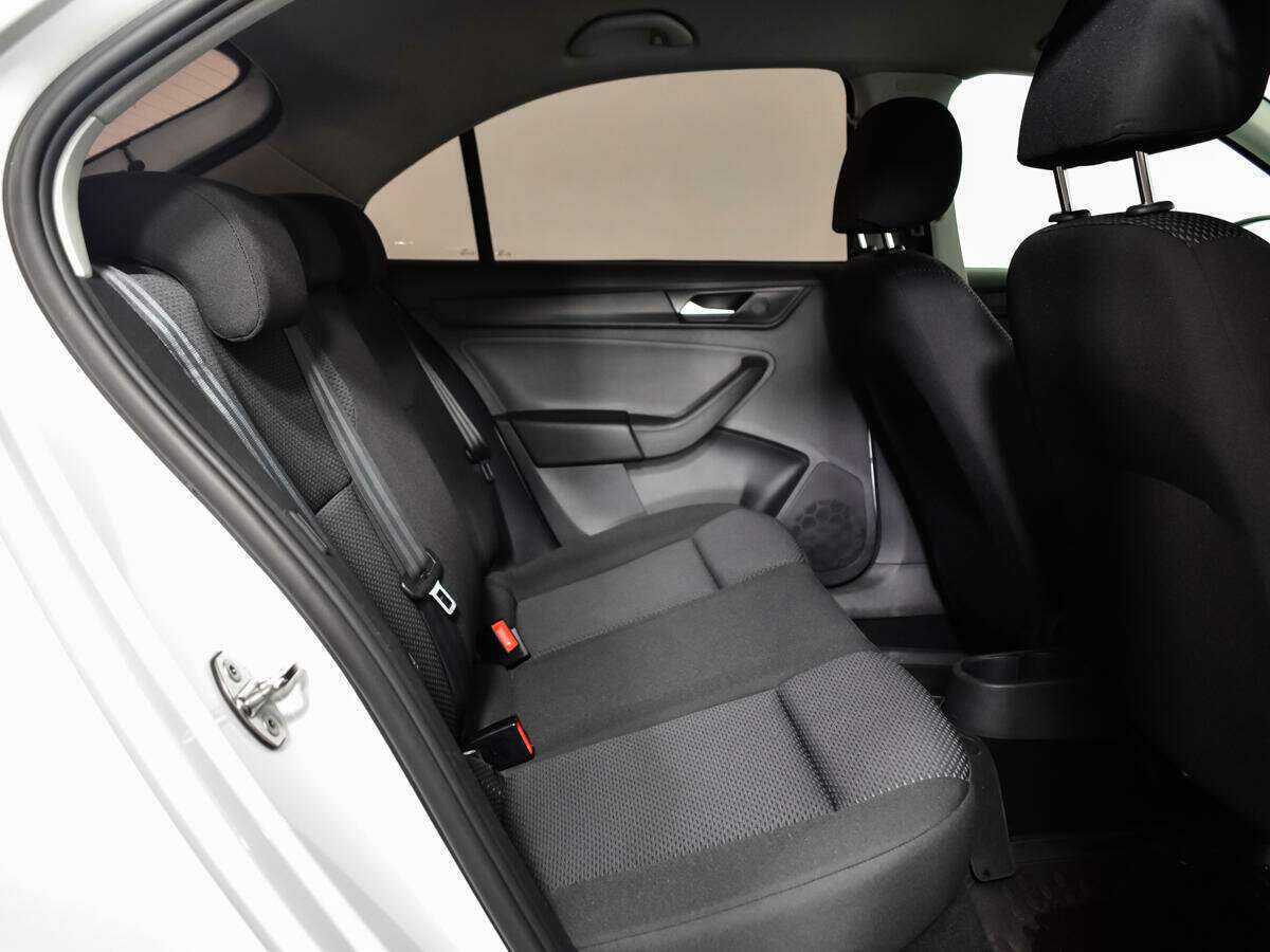 Volkswagen Polo, 2021 Фото №10