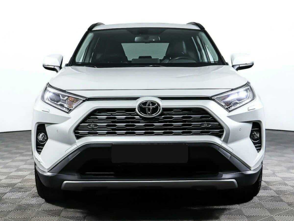 Toyota RAV4, 2021 - 66 912 км. | Фото №2