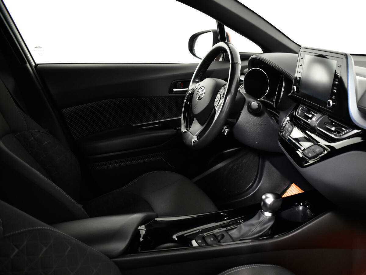 Toyota C-HR, 2020 Фото №9