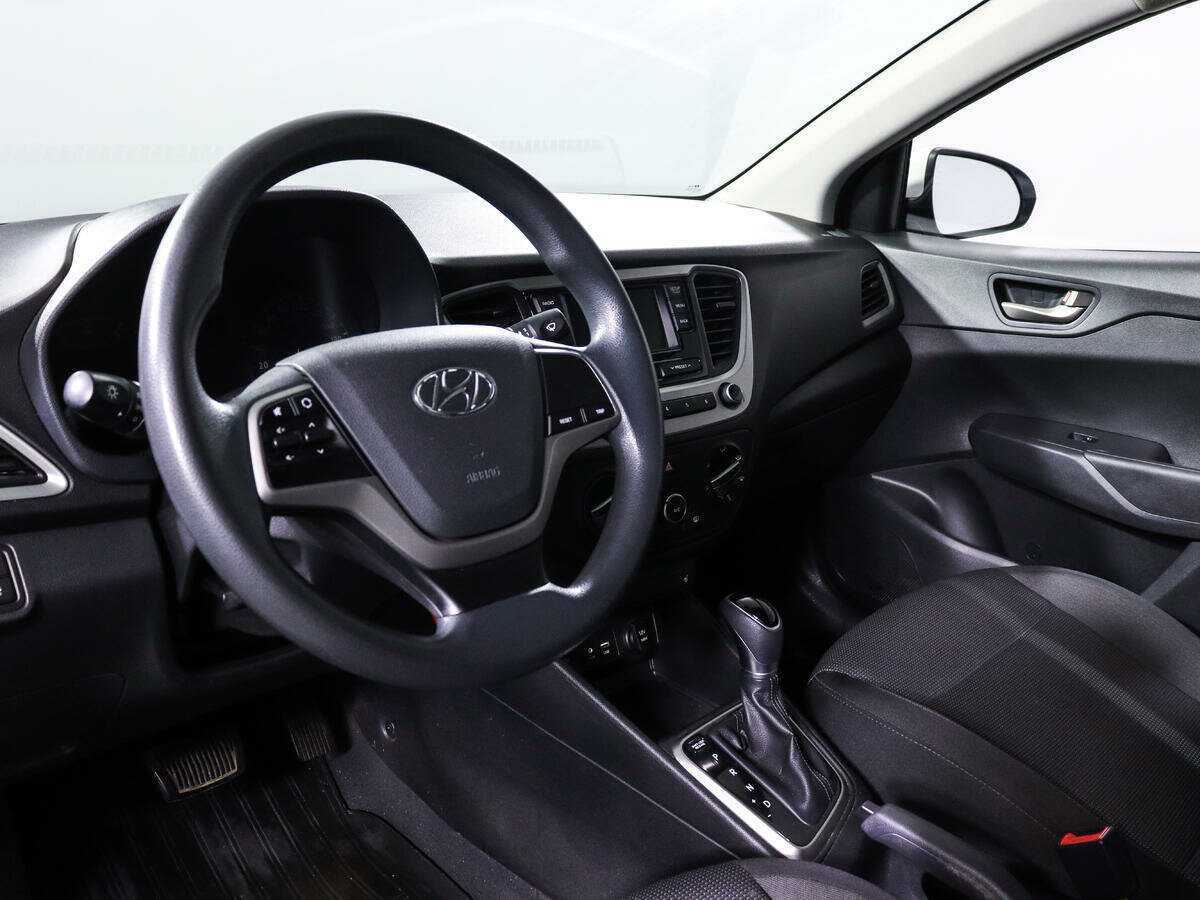 Hyundai Solaris, 2017 Фото №12