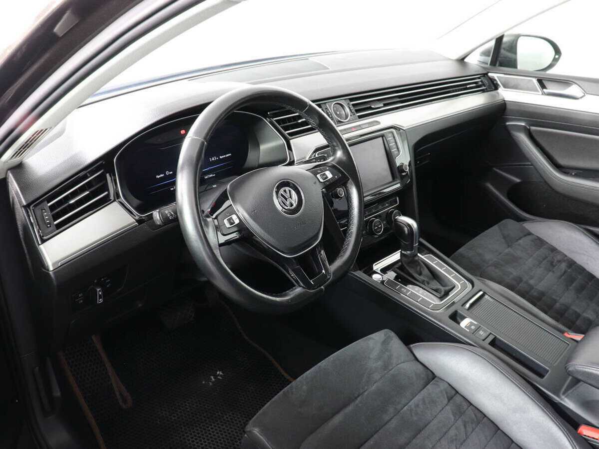 Volkswagen Passat, 2015 Фото №8