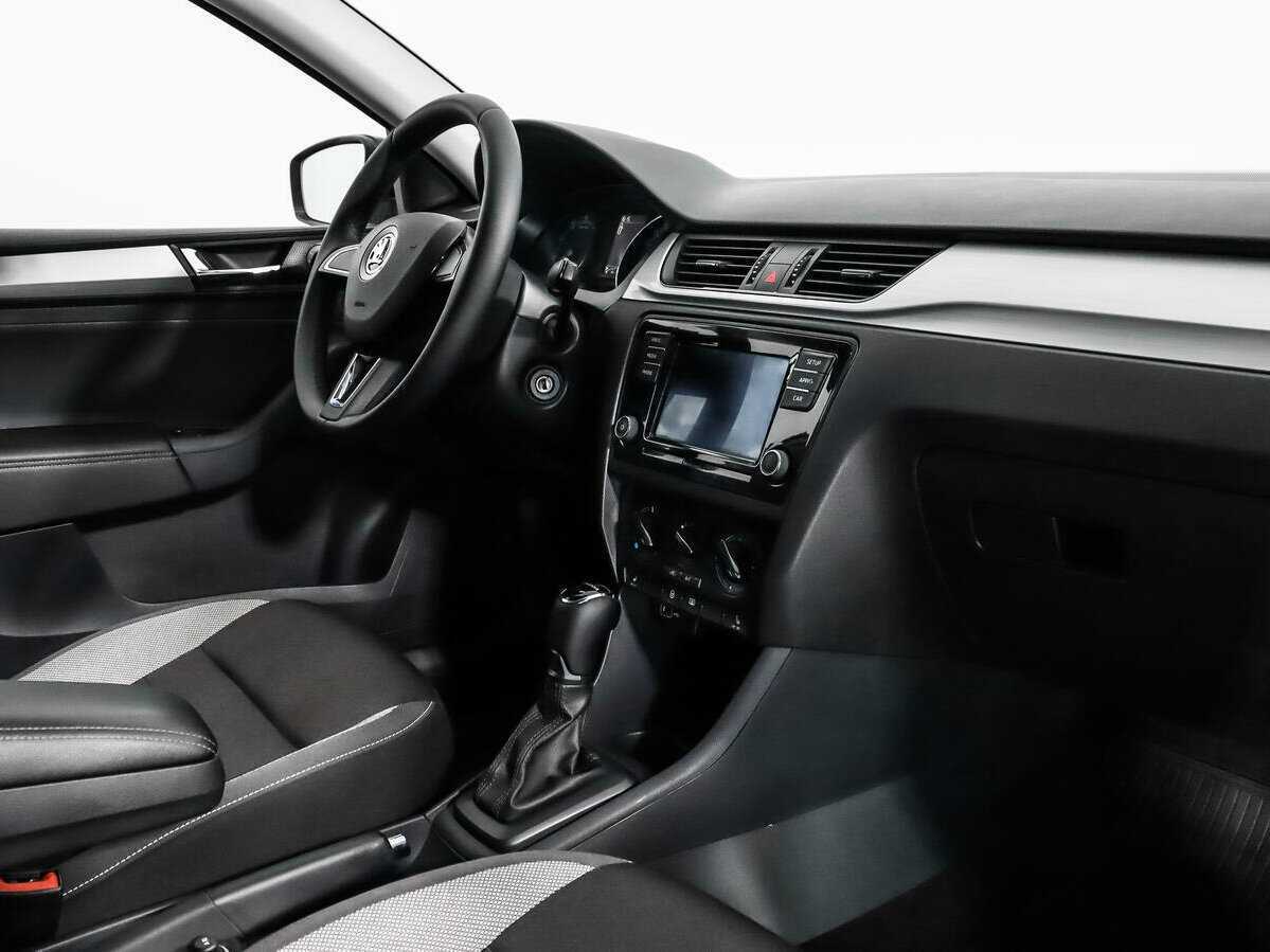 Skoda Rapid, 2018 Фото №11