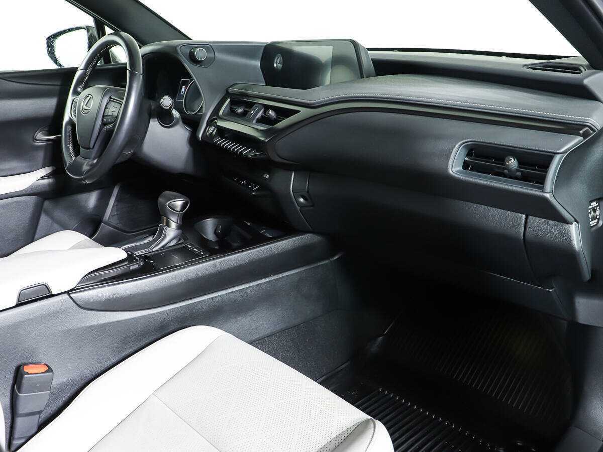 Lexus UX 200, 2019 - 23 916 км. | Фото №8