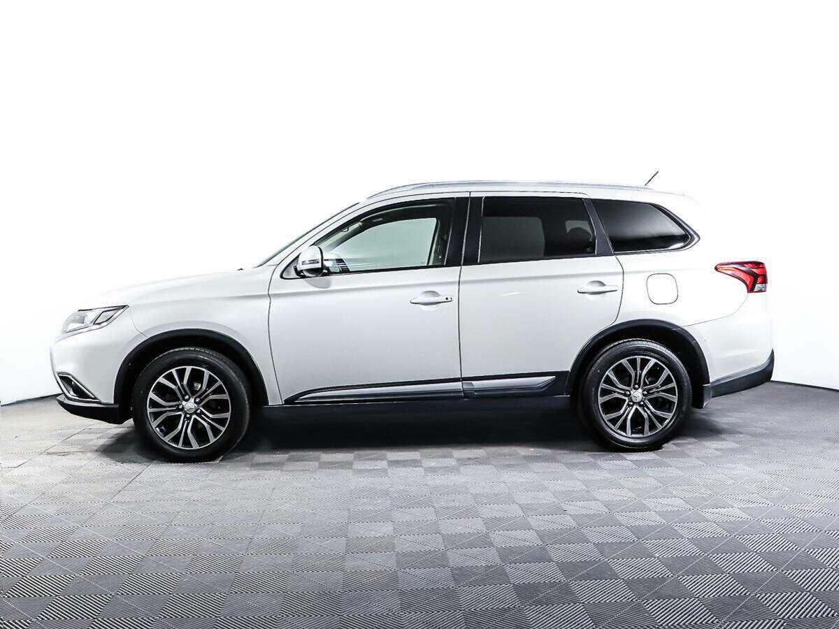 Mitsubishi Outlander, 2015 - 102 274 км. | Фото №8