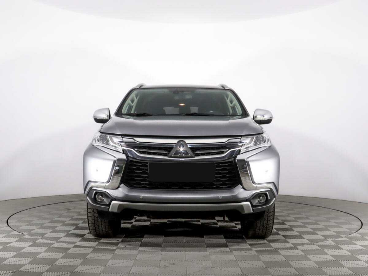Mitsubishi Pajero Sport, 2017 - 90 338 км. | Фото №2