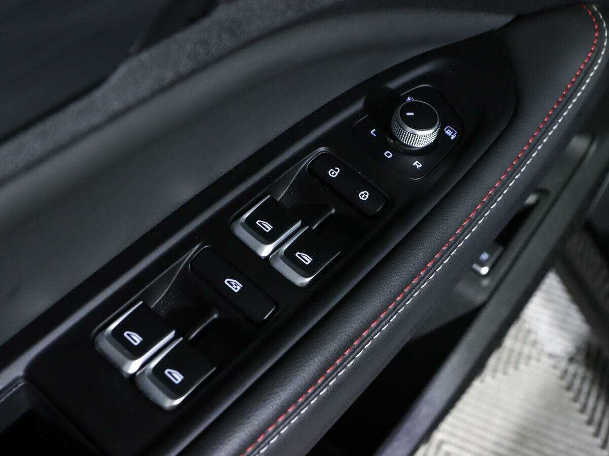 Geely Tugella, 2022 Фото №18