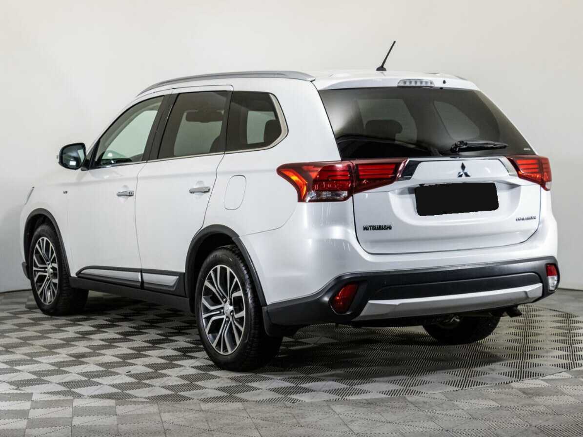Mitsubishi Outlander, 2016 - 152 720 км. | Фото №7