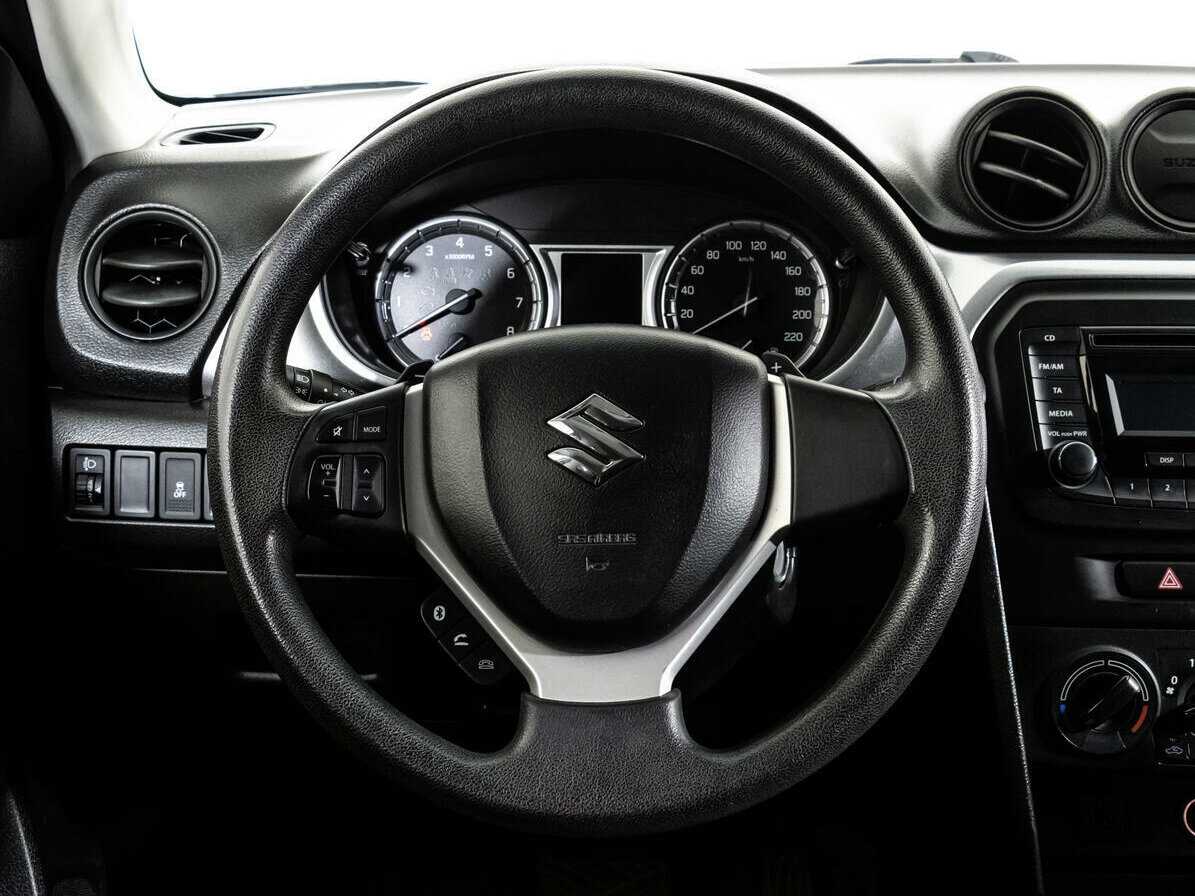 Suzuki Vitara, 2017 Фото №12