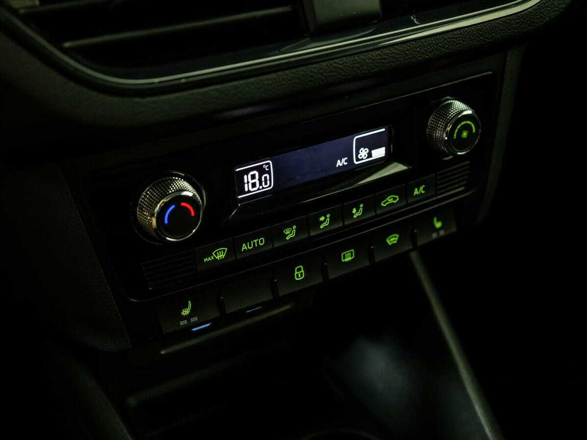 Skoda Rapid, 2020 Фото №16