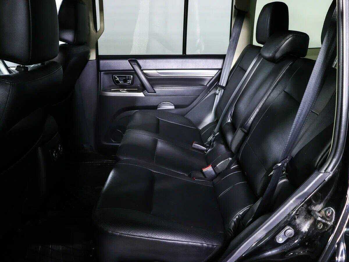 Mitsubishi Pajero, 2013 - 111 321 км. | Фото №8