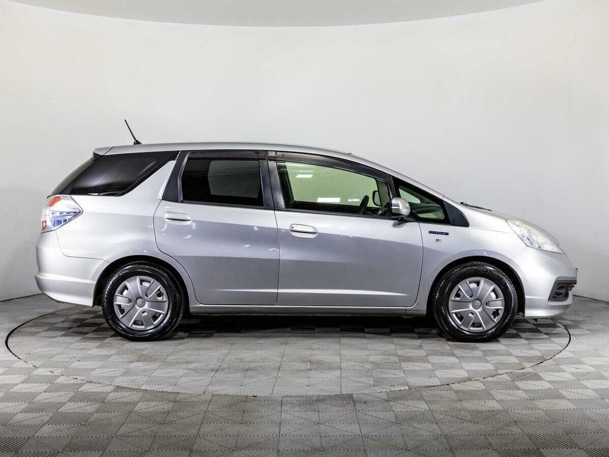 Honda Fit Shuttle, 2013 - 144 645 км. | Фото №4