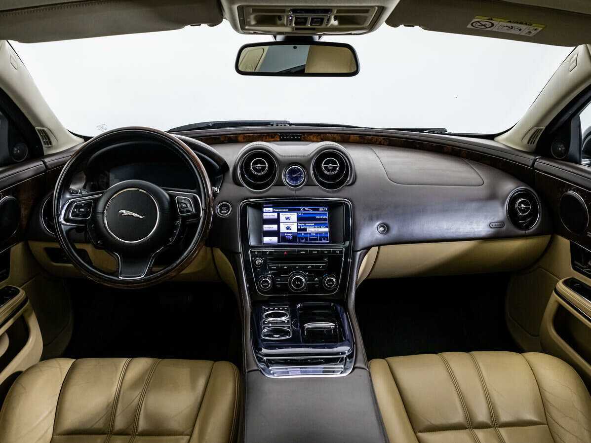 Jaguar XJ Long, 2013 Фото №13