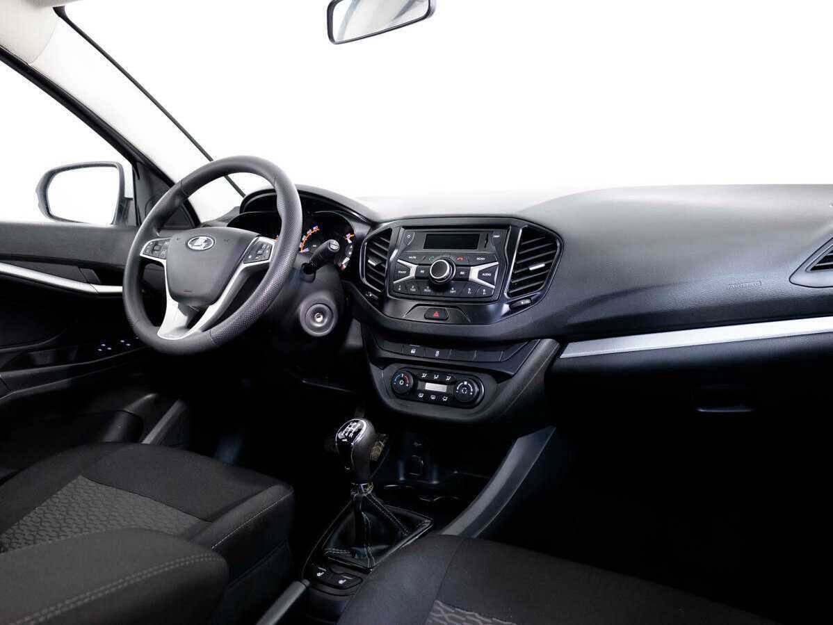 Lada (ВАЗ) Vesta, 2022 Фото №7