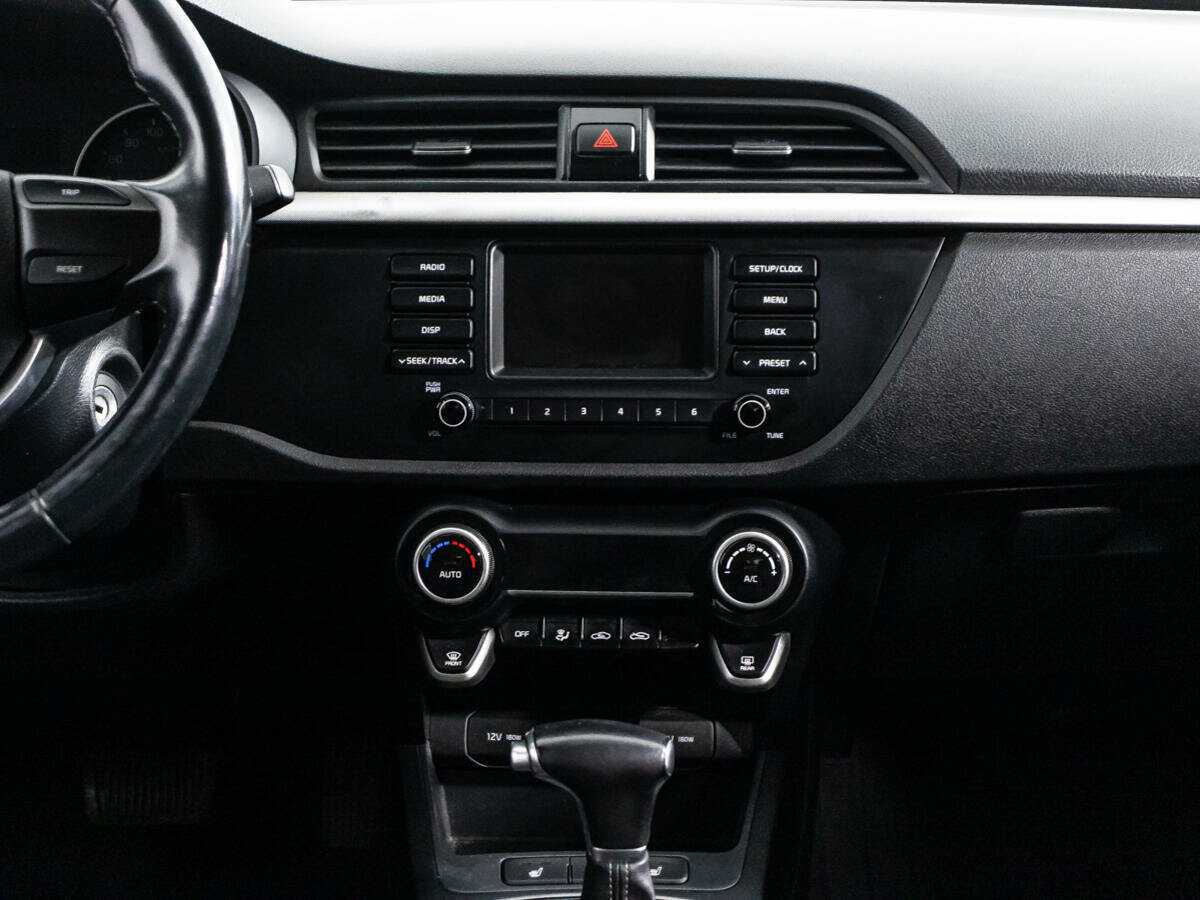 Kia Rio X-Line, 2018 Фото №14