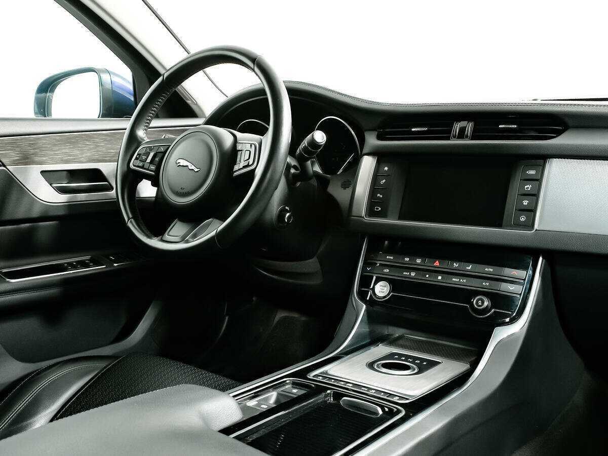Jaguar XF, 2016 Фото №9