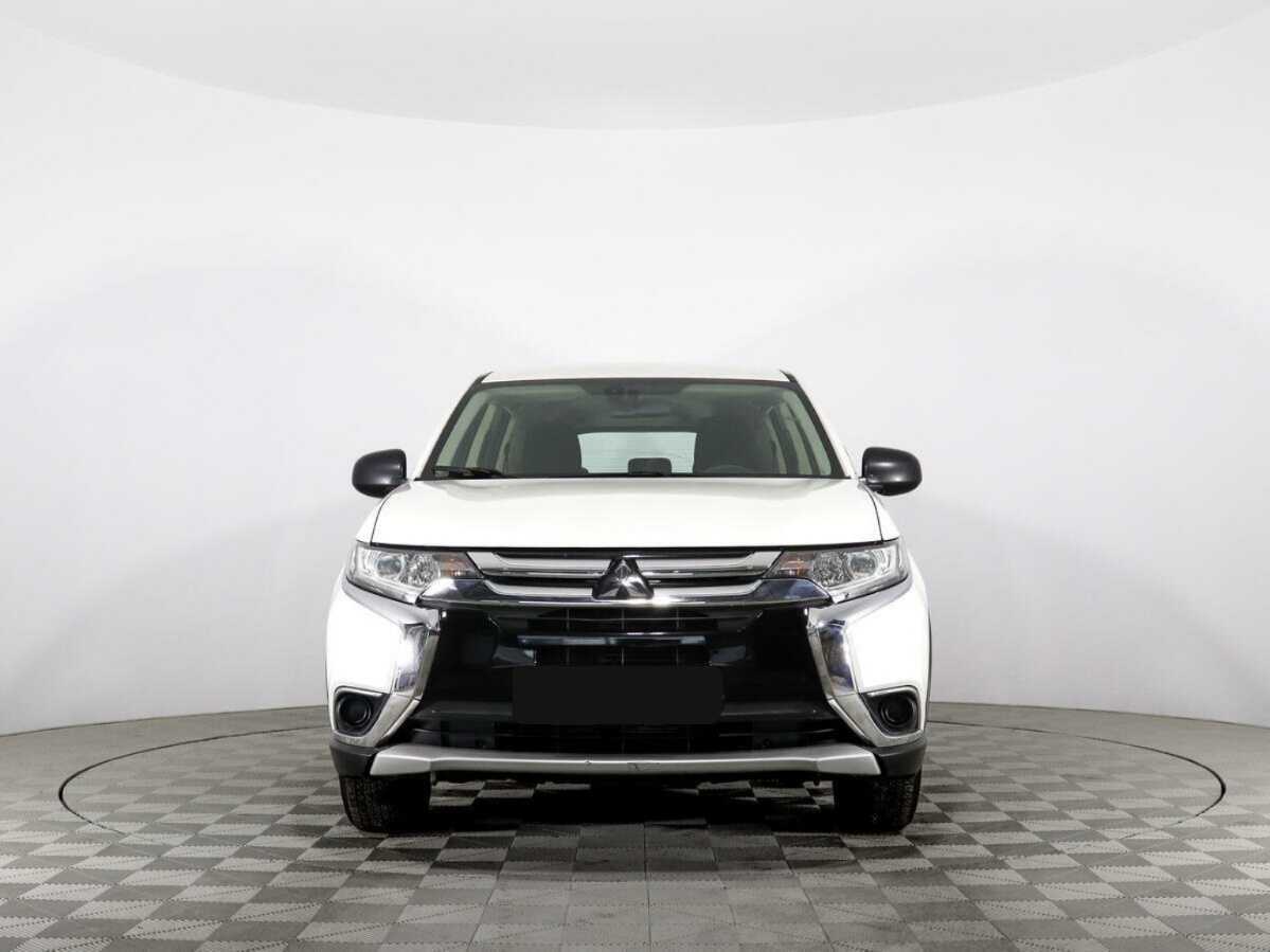 Mitsubishi Outlander, 2018 - 55 538 км. | Фото №2